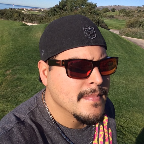 Meet your Posher, William - Picture 1 of 1